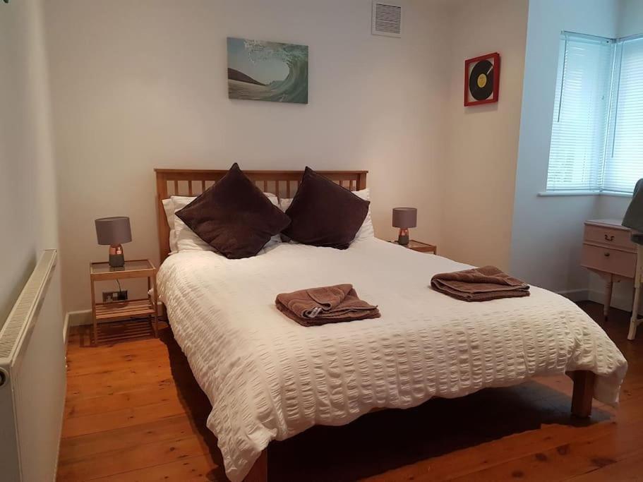 Atlantic Retreat - 5 Minute Stroll From The Beach بود المظهر الخارجي الصورة